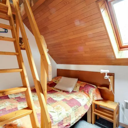T3 Duplex 43m², 2 Chambres, Balcon, Animaux Admis, Calme, Proches Commodites, 3 Stations - Fr-1-402-29 * Esquièze - Sère